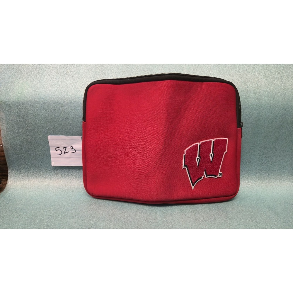 Wisconsin Badger Laptop Tablet Case UW-Madison Logo Soft Red 13 inch Sleeve Zip